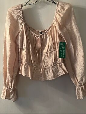 Forever 21 Blouson Peplum Top in Pale Pink